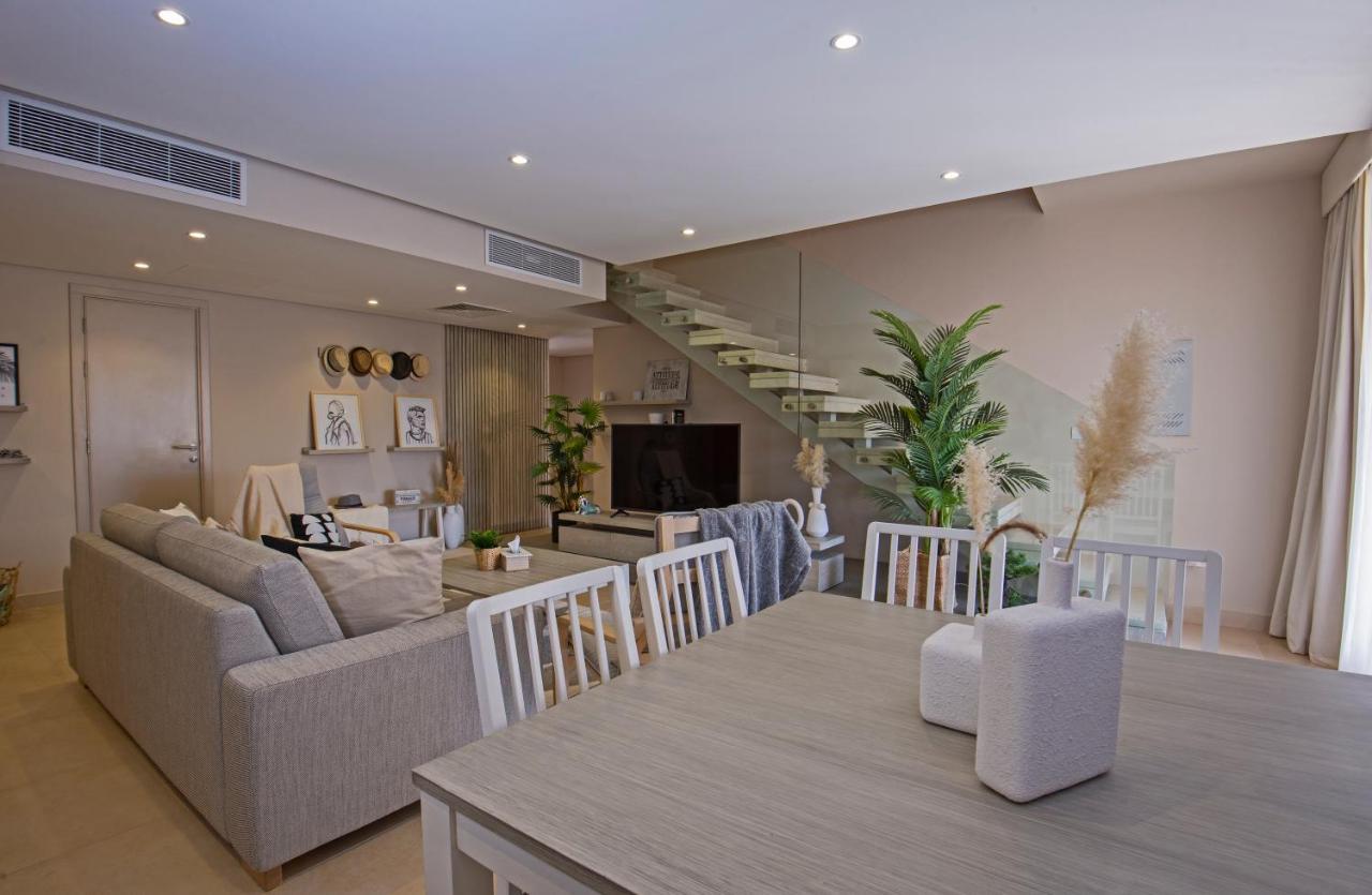 A Stunning Seaview Penthouse; 3bedrooms + Nanny Hurghada