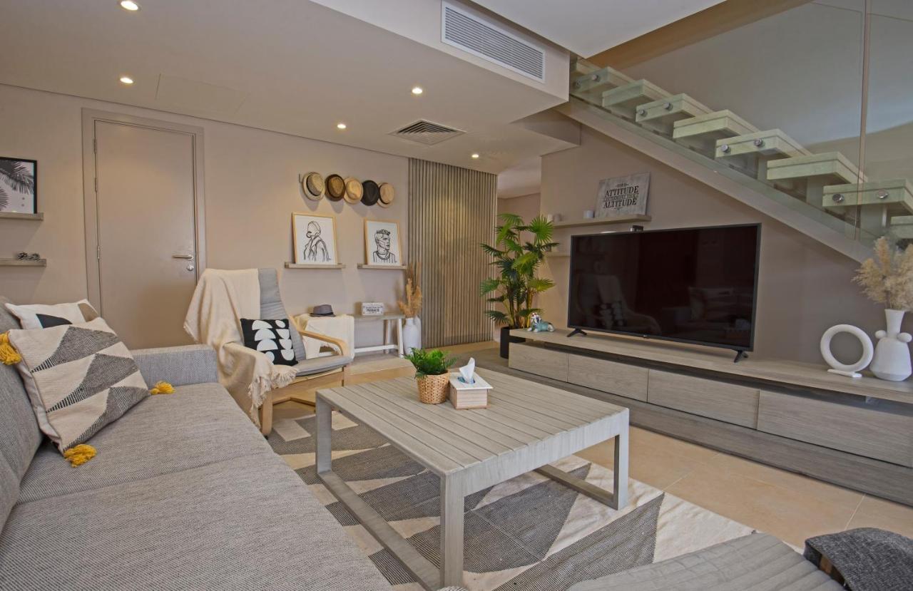 A Stunning Seaview Penthouse; 3bedrooms + Nanny Apartment Hurghada