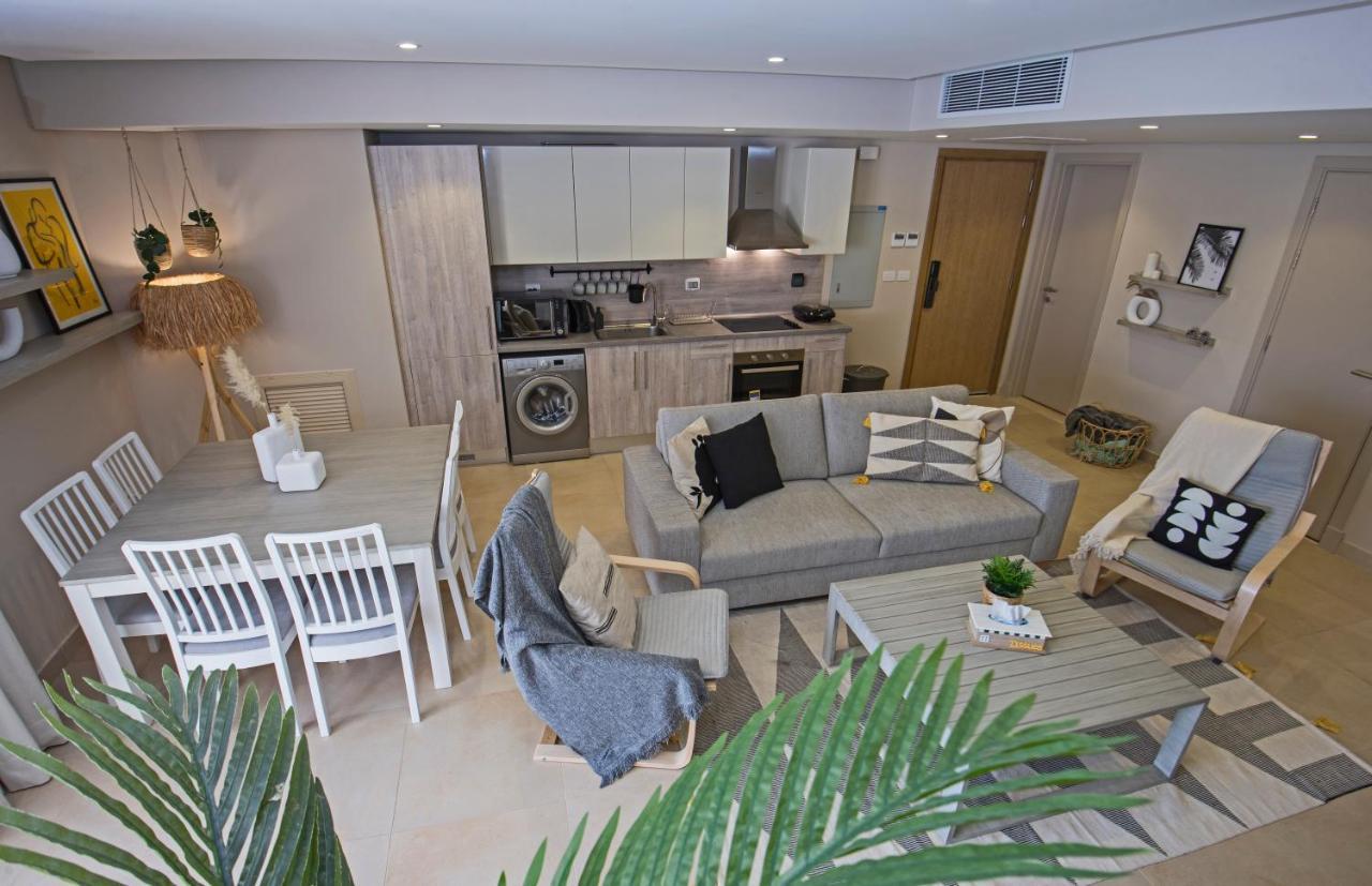 A Stunning Seaview Penthouse; 3bedrooms + Nanny Hurghada