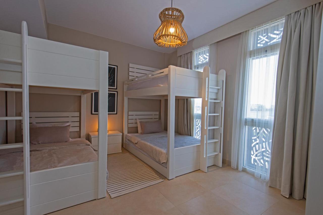 A Stunning Seaview Penthouse; 3bedrooms + Nanny * Hurghada