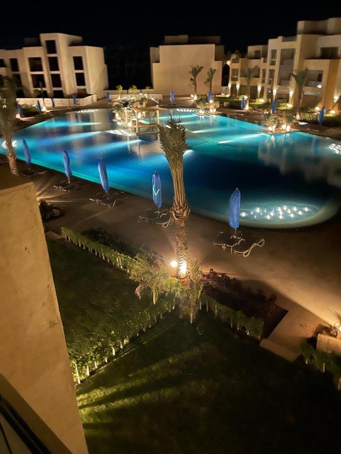 Apartment A Stunning Seaview Penthouse; 3bedrooms + Nanny