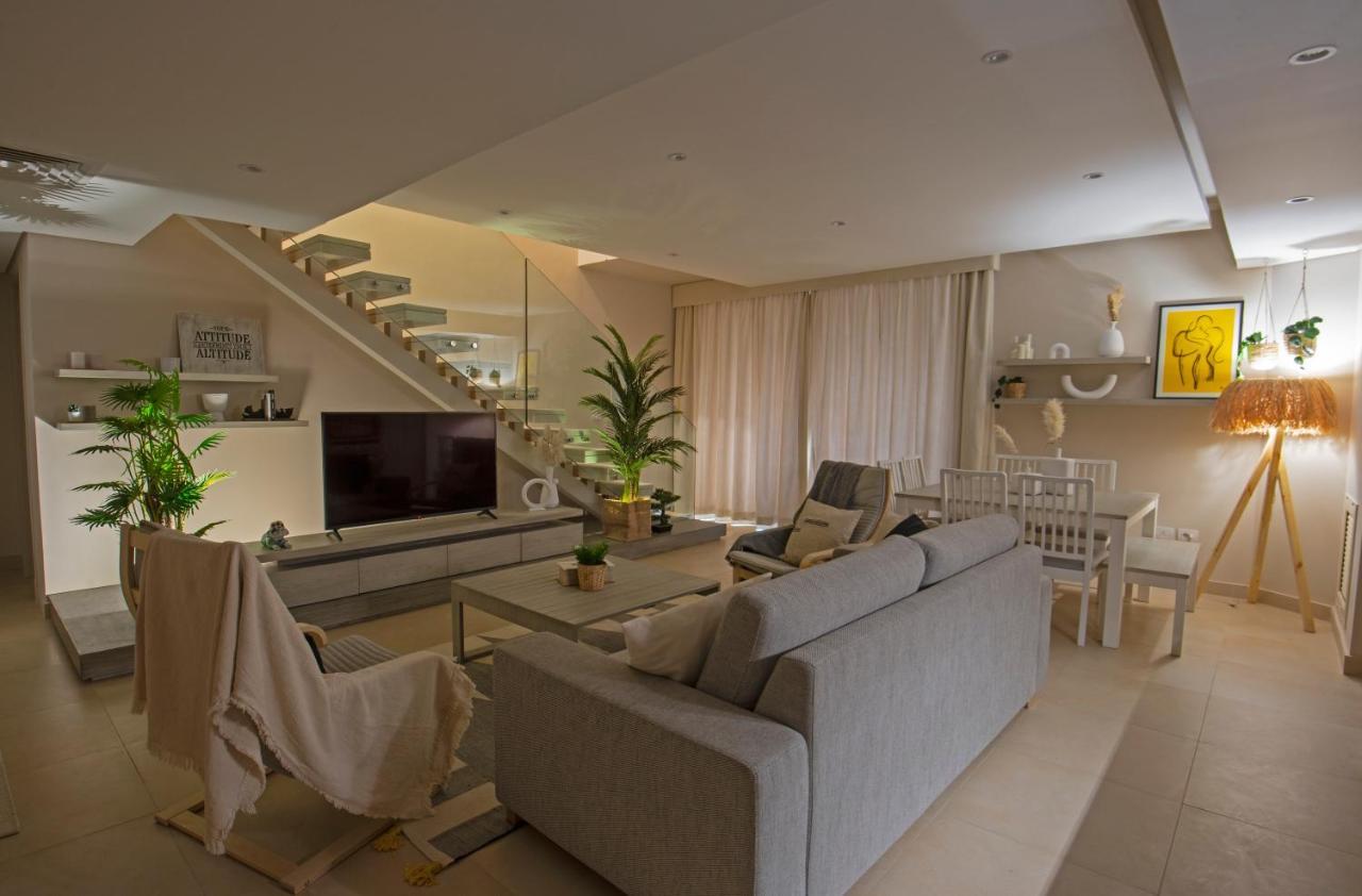 Apartament A Stunning Seaview Penthouse; 3bedrooms + Nanny Hurghada